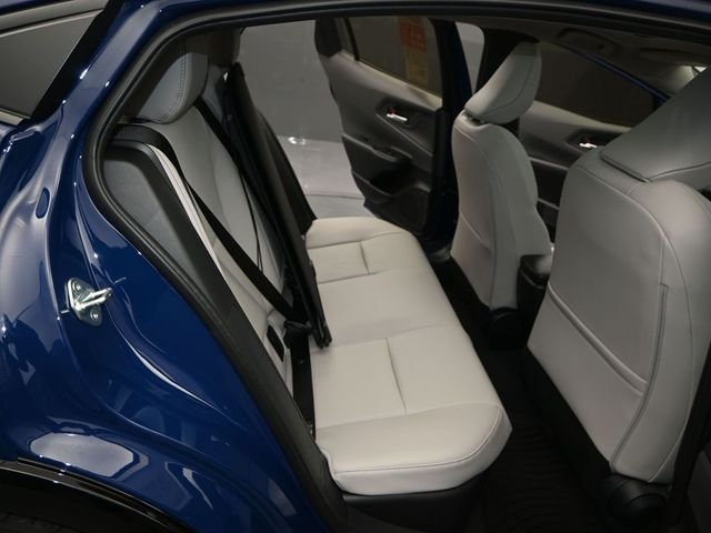 2026 Toyota Prius XLE - Photo 15