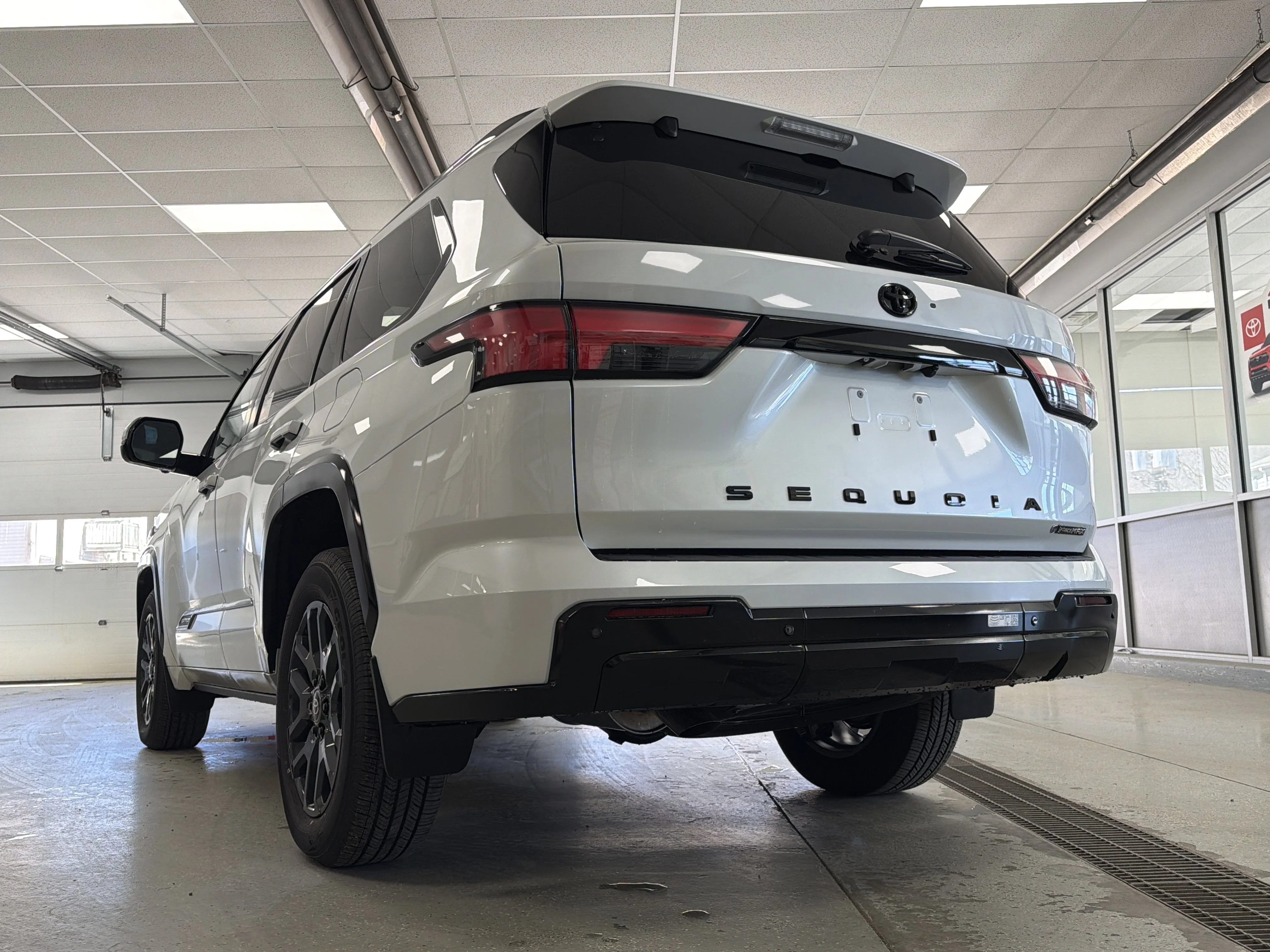 2026 Toyota Sequoia Platinum - Photo 53