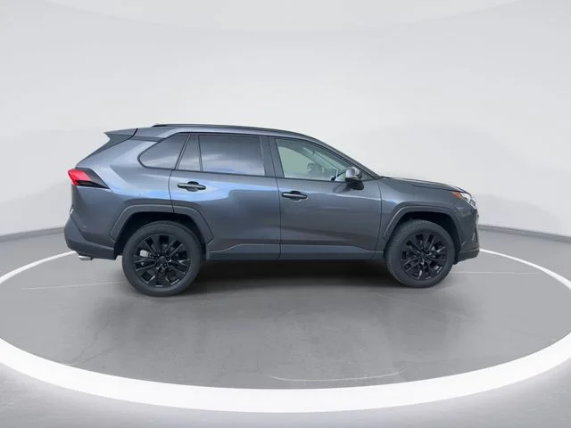 Used 2023 Gray Toyota XLE Premium image 8