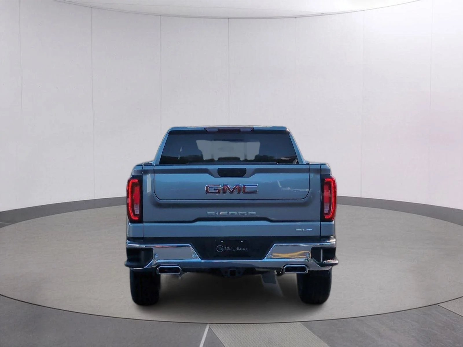 New 2026 Sterling Metallic GMC SLT image 4