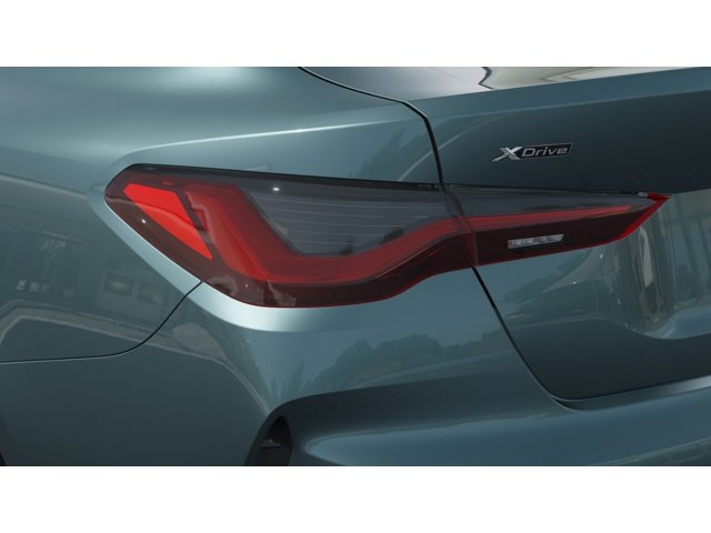 New 2026 Cape York Green Metallic BMW 430i xDrive image 8