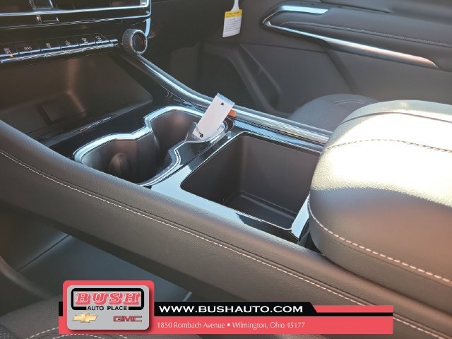 New 2027 Mosaic Black Metallic Chevrolet LT image 29
