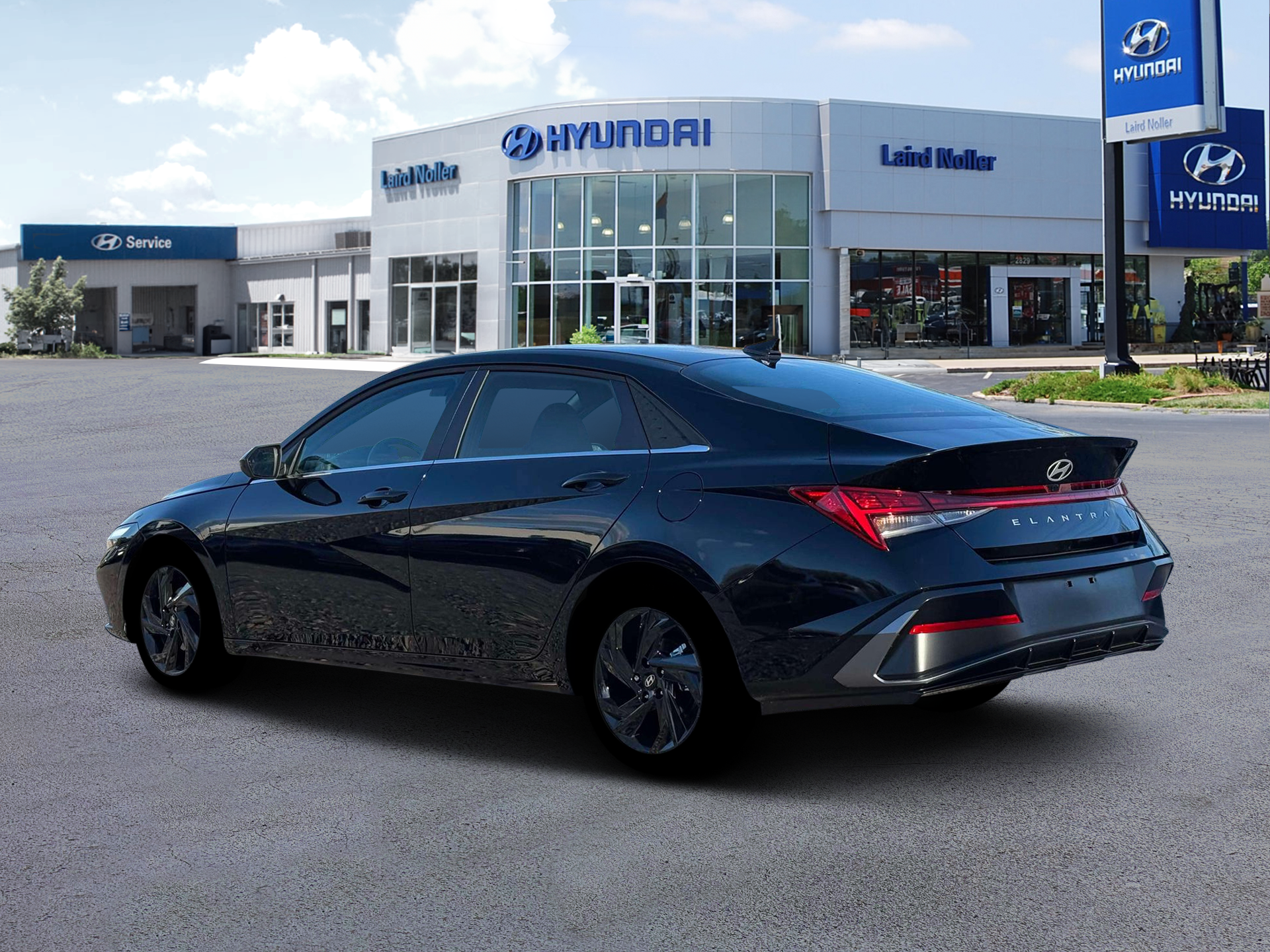 View vehicle photo 4