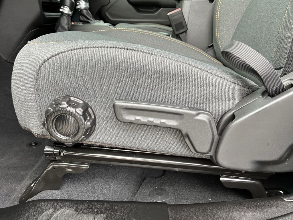 New 2026 Anvil Clear-Coat Exterior Paint Jeep Sport image 13