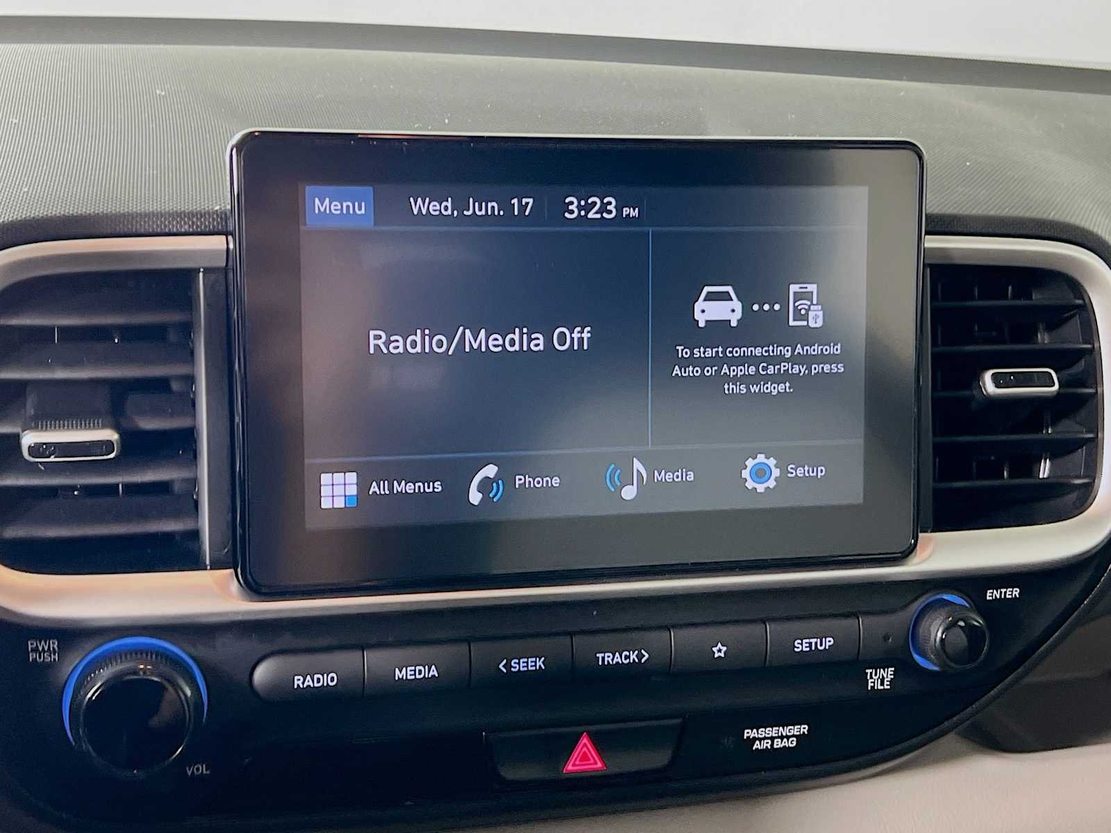 Certified Used 2023 Onyx Black Hyundai SEL image 13