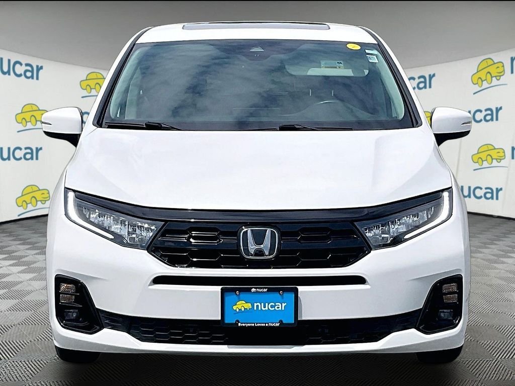 Used 2025 White Honda Elite image 2