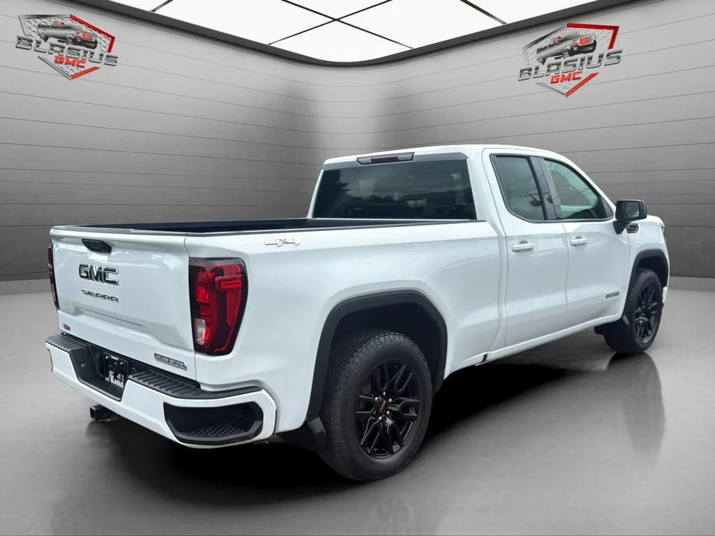 Used 2023 Summit White GMC Elevation image 5