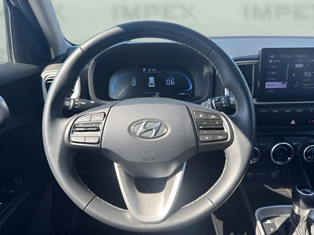 Used 2024 Black Hyundai SEL image 13
