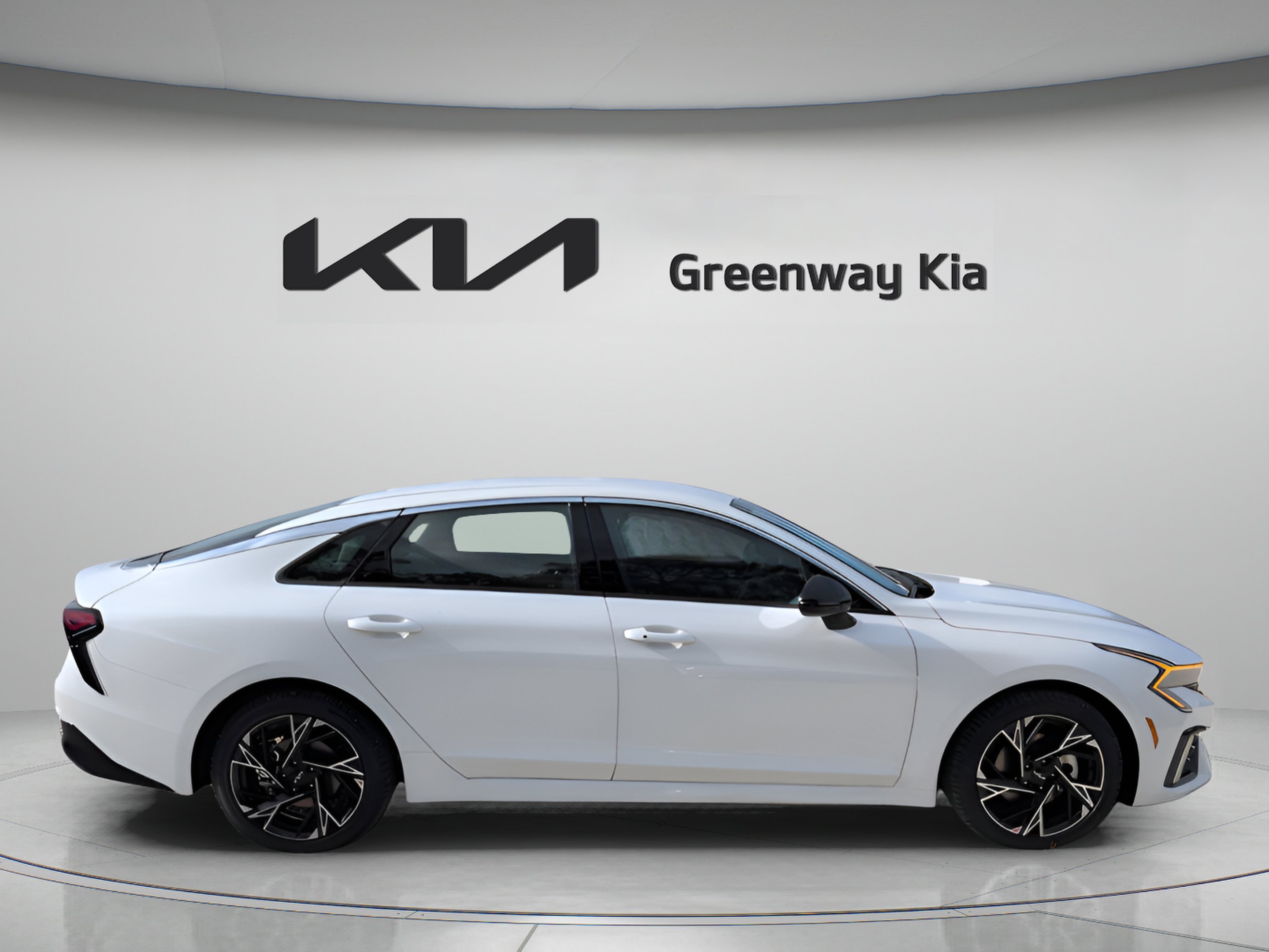 New 2026 Snow White Pearl Kia GT-Line image 10