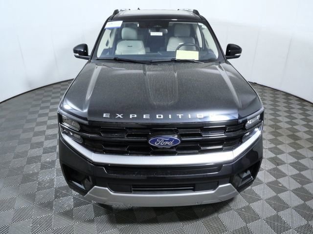 Certified Used 2025 Black Ford Platinum image 3