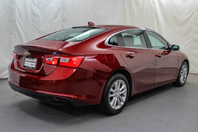 2018 Chevrolet Malibu Hybrid - Photo 10