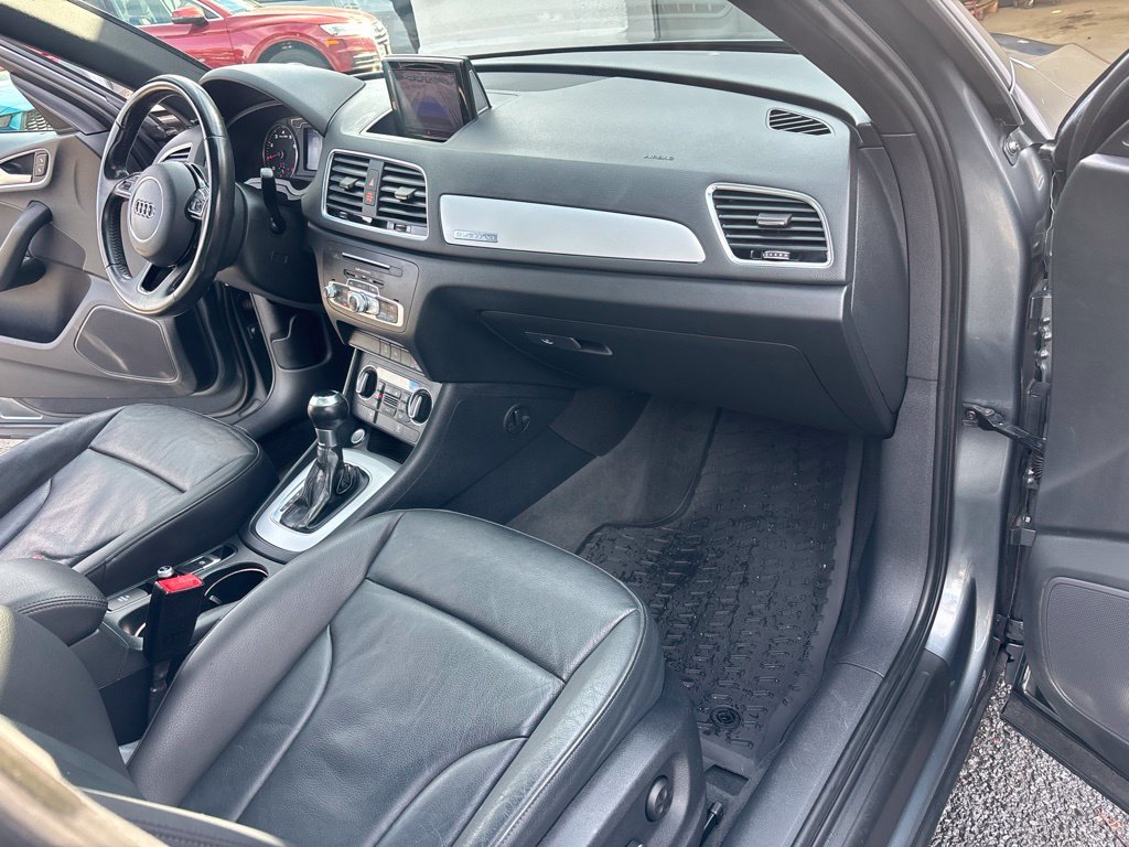 Used 2017 Gray Audi 2.0T Premium image 28