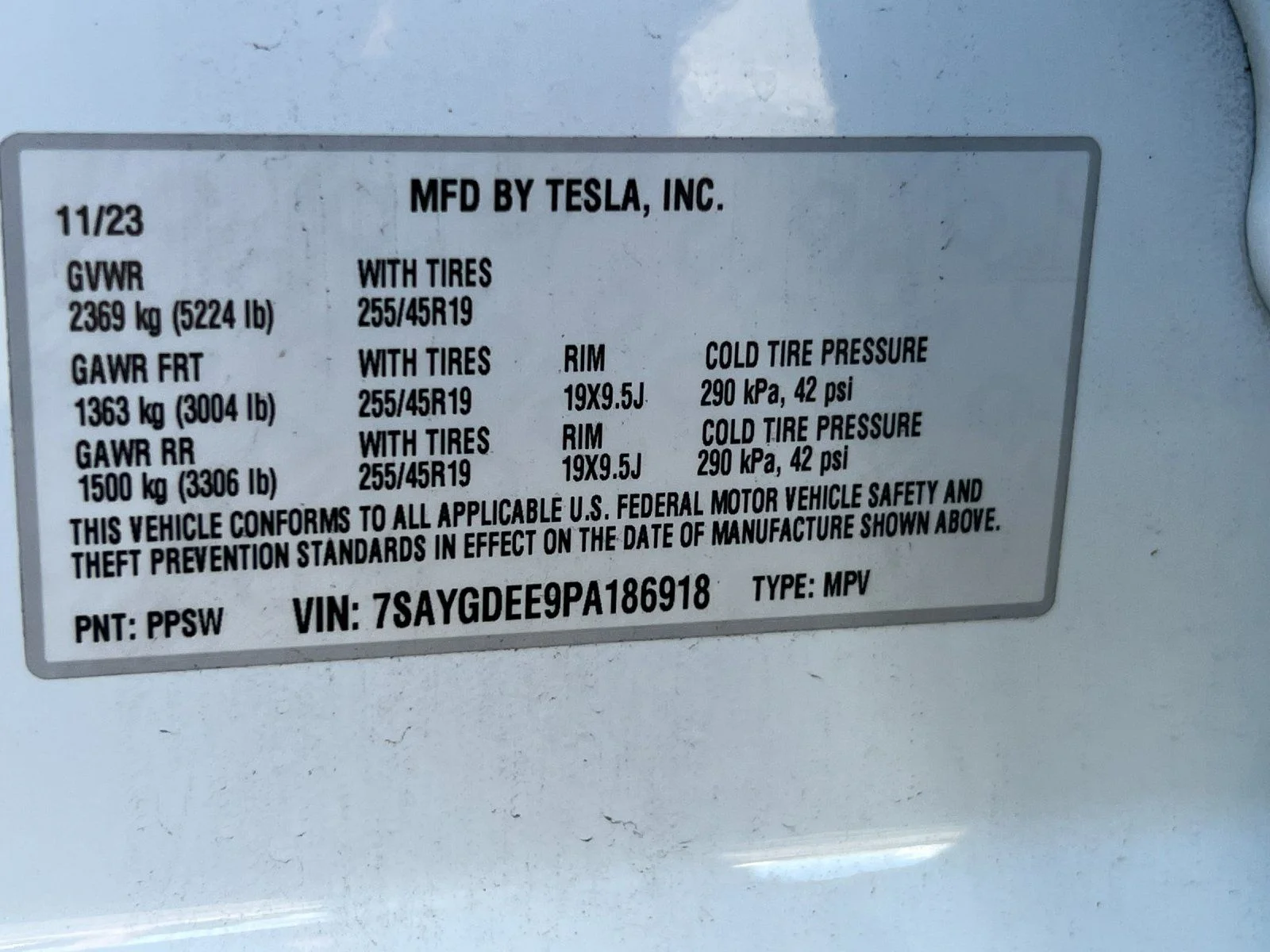 Used 2023 White Tesla Long Range image 28