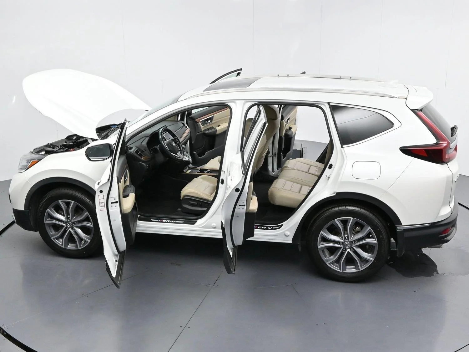 Used 2020 Platinum White Pearl Honda Touring image 41