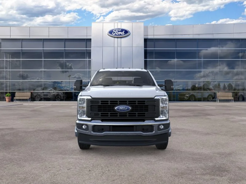 New 2026 Oxford White Ford XL image 31