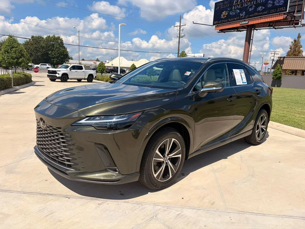 Used 2024 Green Lexus 350 Premium image 3