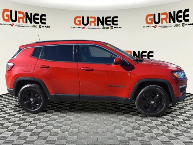 Used 2017 Jeep All-New Compass Latitude with VIN 3C4NJDBB2HT656563 for sale in Gurnee, IL