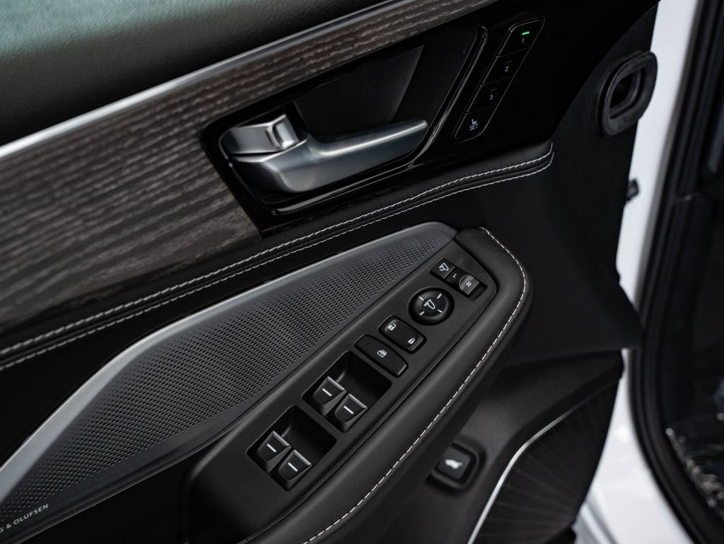 New 2026 Platinum White Pearl Acura Advance Package image 27