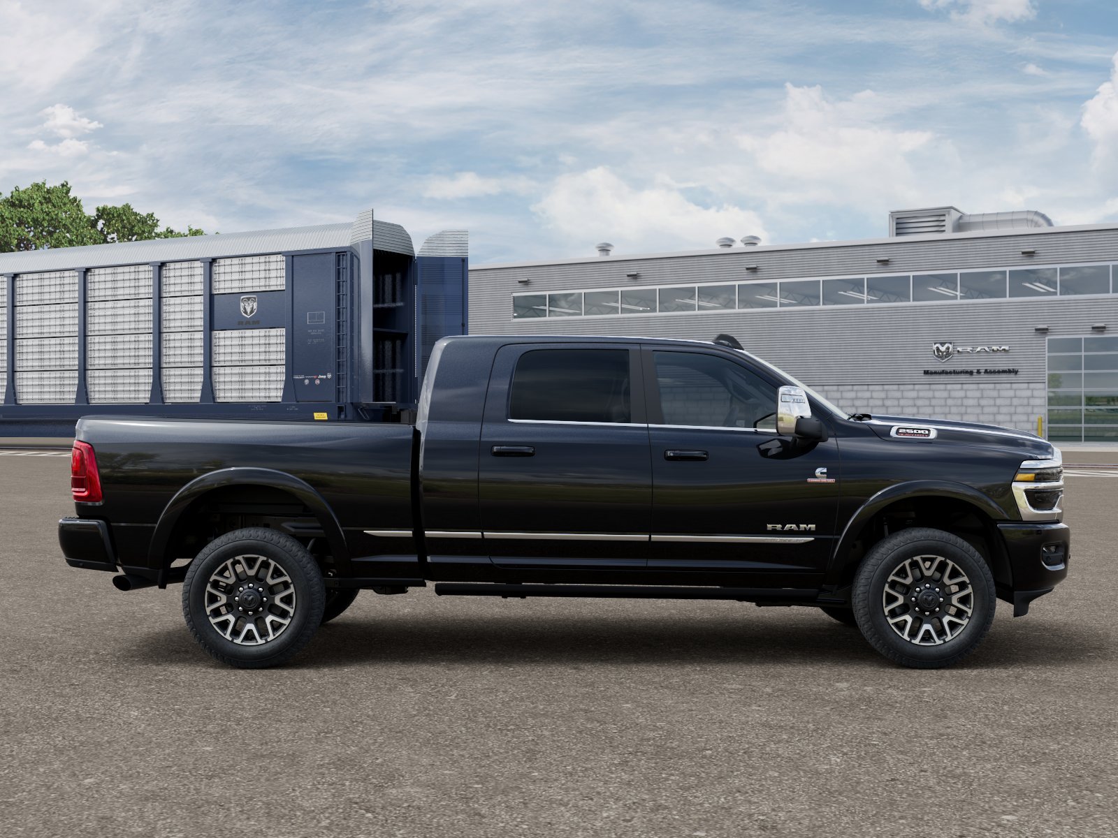 New 2027 Diamond Black Crystal Pearl-Coat Exterior Paint RAM Limited image 12