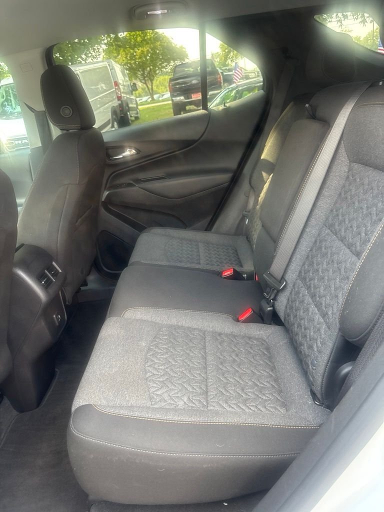 Used 2024 White Chevrolet LT image 25