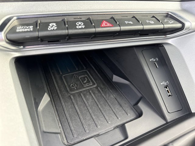 Used 2021  Audi Premium Plus image 21