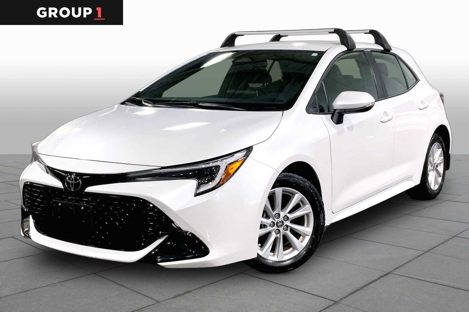 2024 Toyota Corolla Hatchback SE
