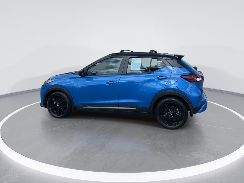 Used 2024 Blue Nissan SR image 7