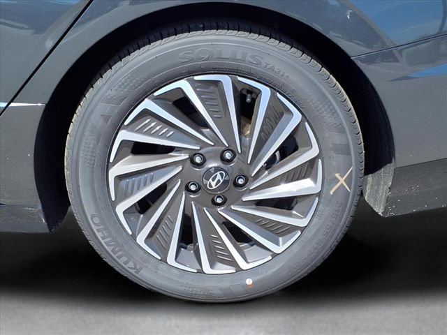 2025 Hyundai Sonata Hybrid Limited - Photo 11