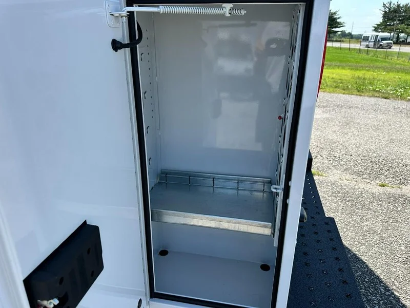 New 2026 Oxford White Ford E-350 SRW High Roof image 5