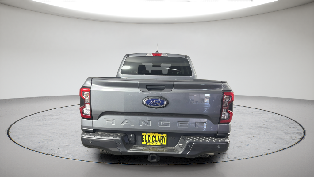 New 2026 Carbonized Gray Metallic Ford XLT image 10