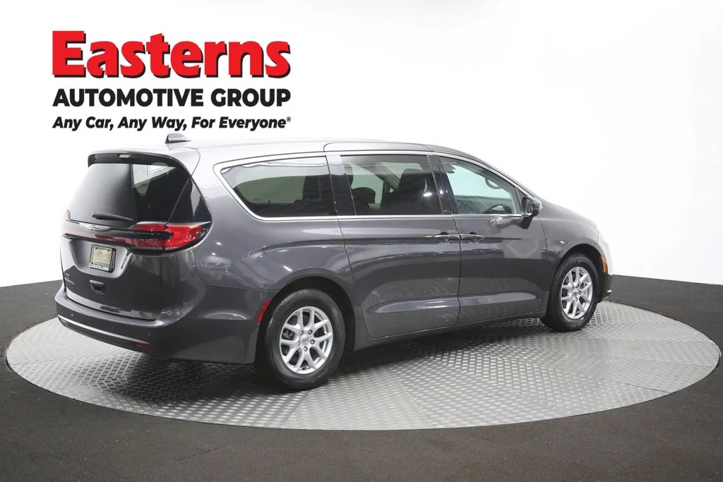 Used 2023 Gray Chrysler Touring L image 43