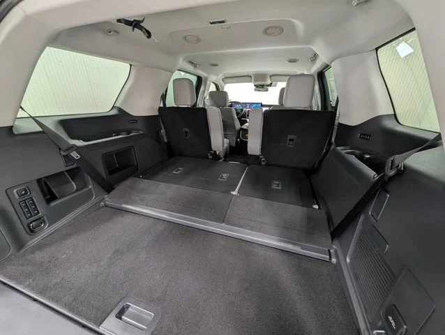New 2027 Star White Metallic Tri-Coat Ford Active image 55