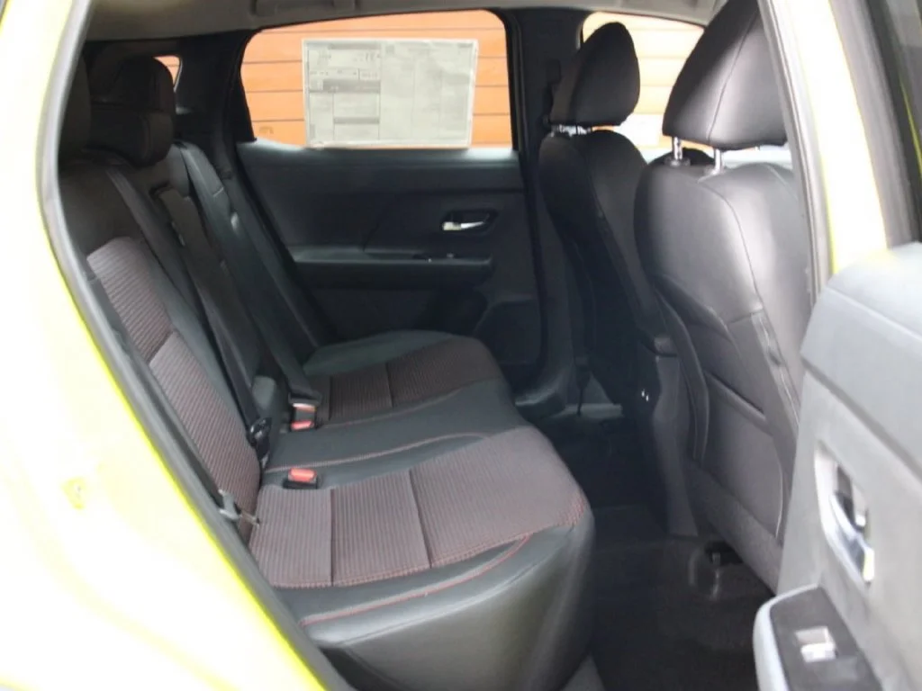 2026 Nissan KICKS SR - Photo 10