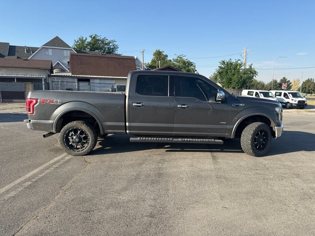 Used 2015  Ford  image 4
