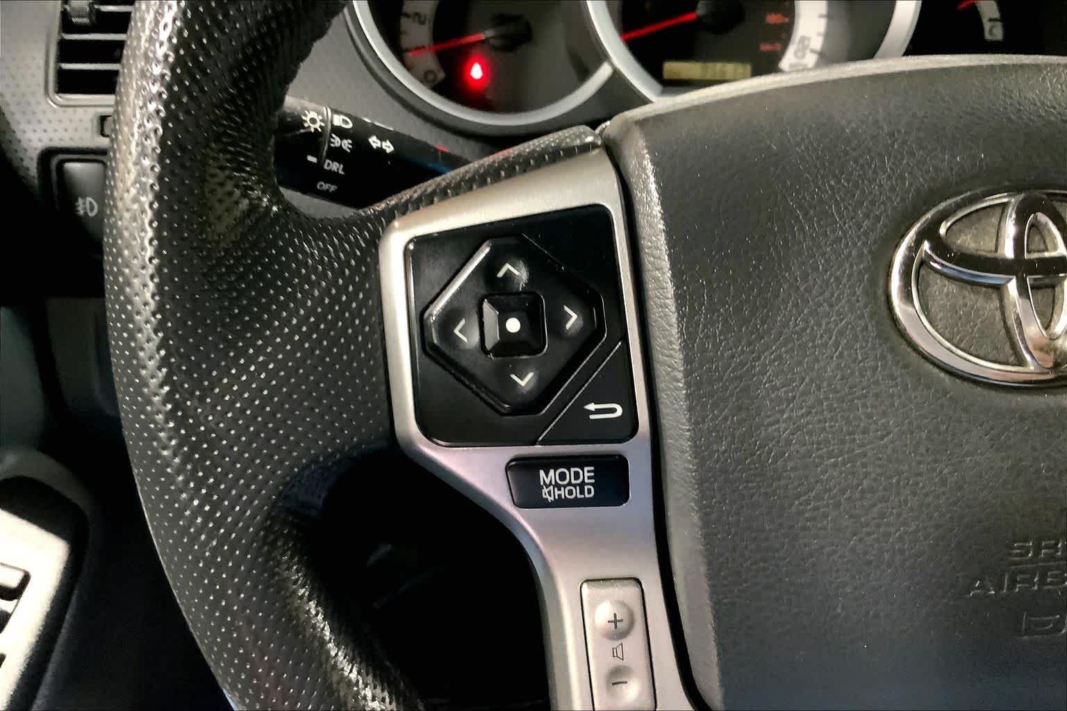 Used 2015 Barcelona Red Metallic Toyota  image 24