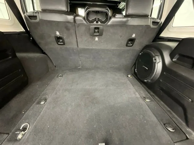 2019 Jeep Wrangler Unlimited Sahara Altitude - Photo 22