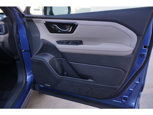 New 2026 DAYBREAK BLUE PEARL Subaru Limited Hybrid image 30