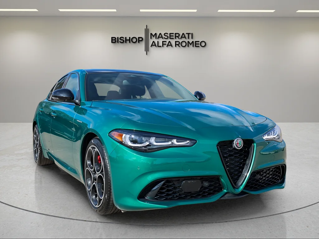 2025 Alfa Romeo Giulia Tributo Italiano