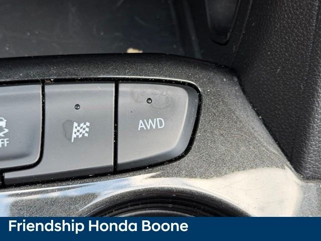 Used 2025 Blue Chevrolet ACTIV image 29