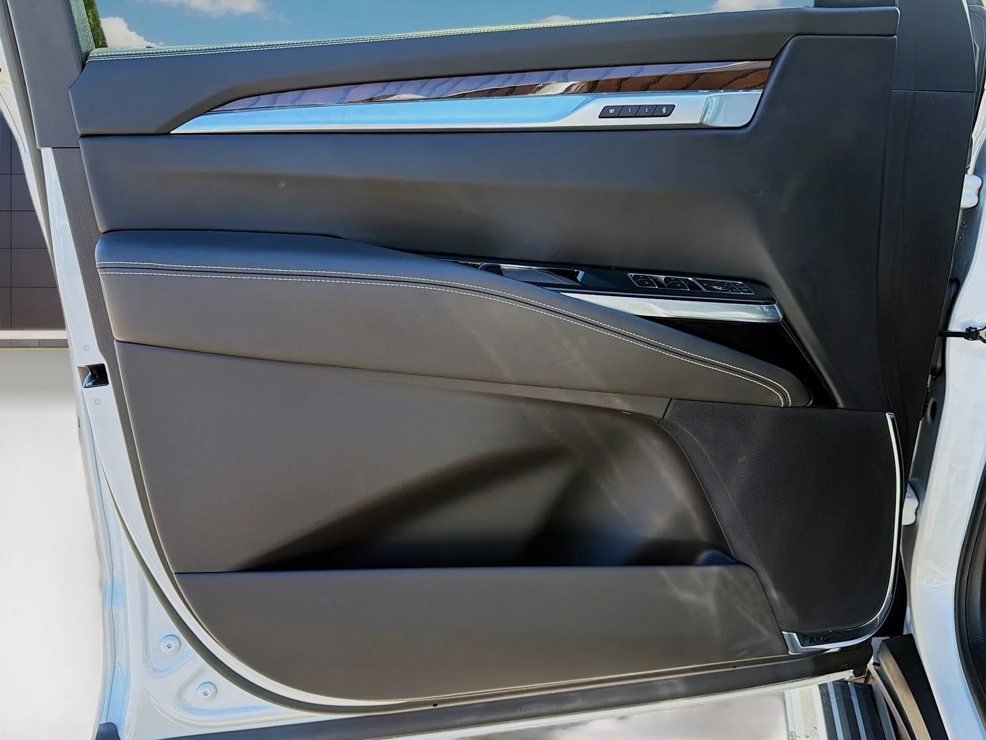 2025 Cadillac Escalade Sport Platinum - Photo 23