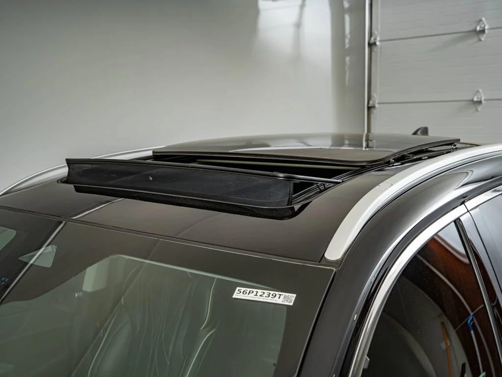 Certified Used 2025 Majestic Black Pearl Acura Advance Package image 17
