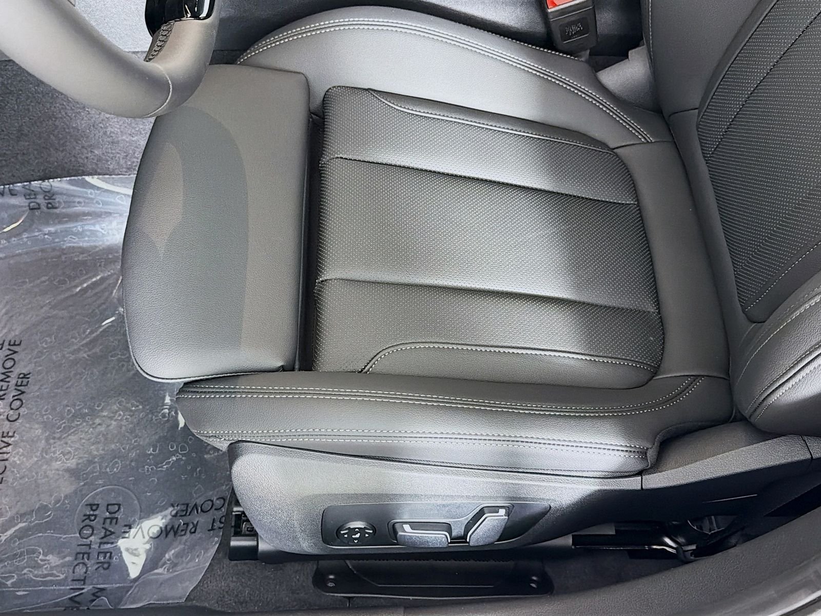 New 2026 Black Sapphire Metallic BMW 330i image 19