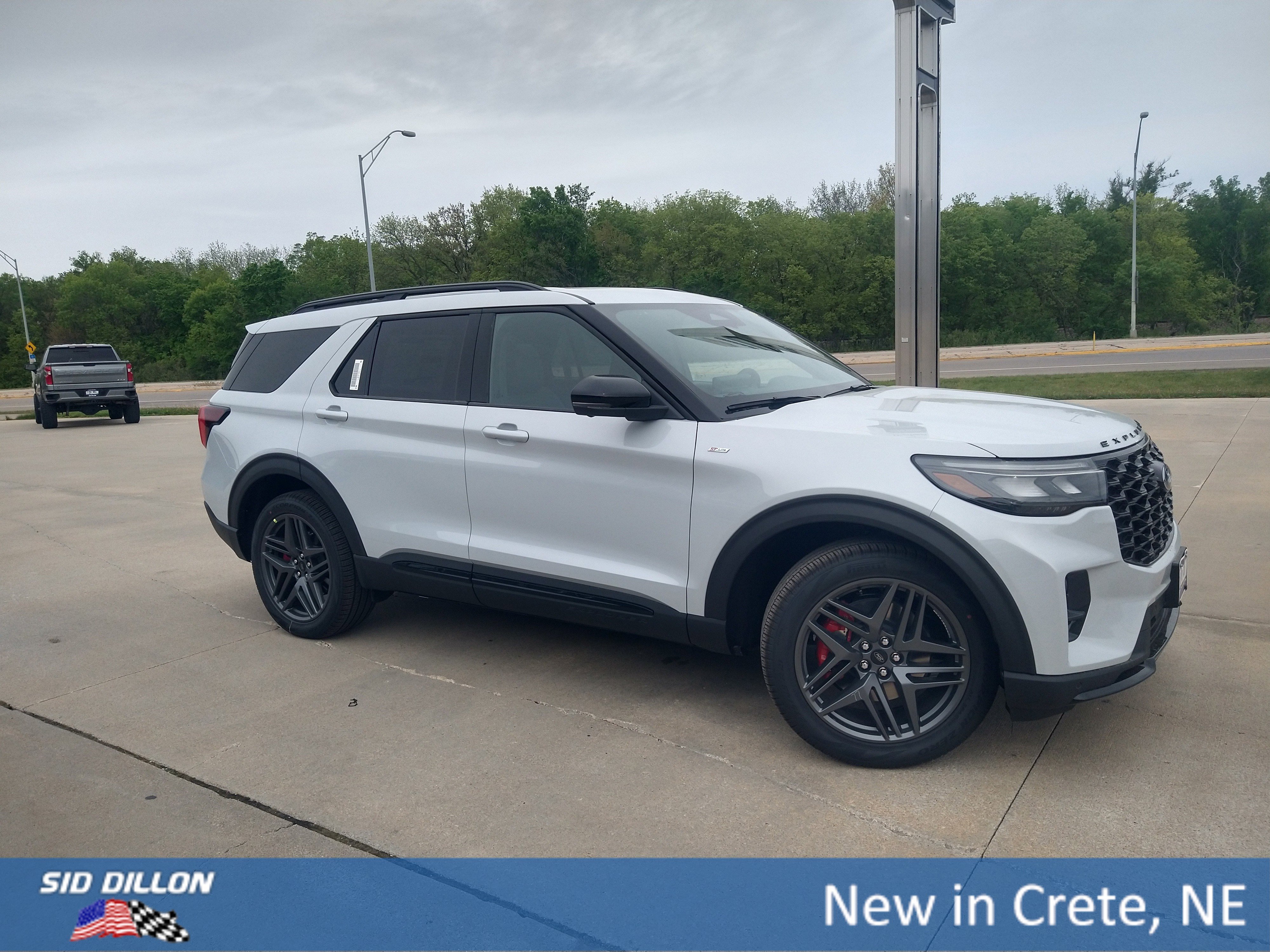 New 2026 Space White Metallic Ford ST-Line image 16