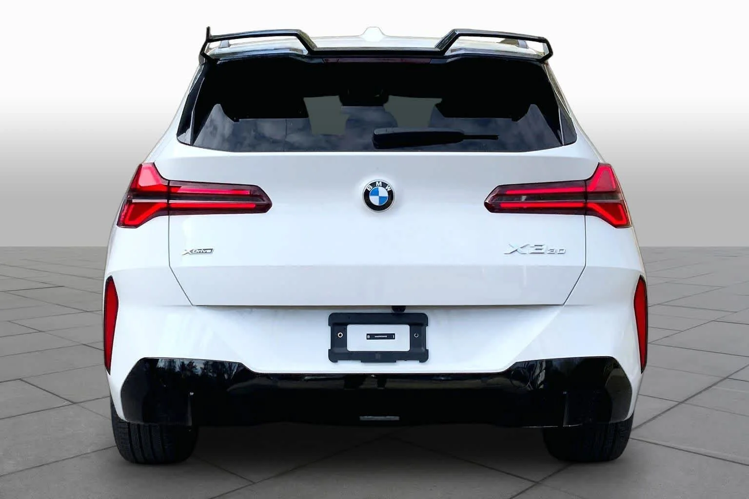 View vehicle photo 4