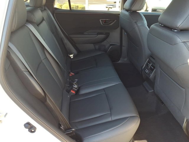 New 2026 CRYSTAL WHITE PEARL Subaru Premium image 17