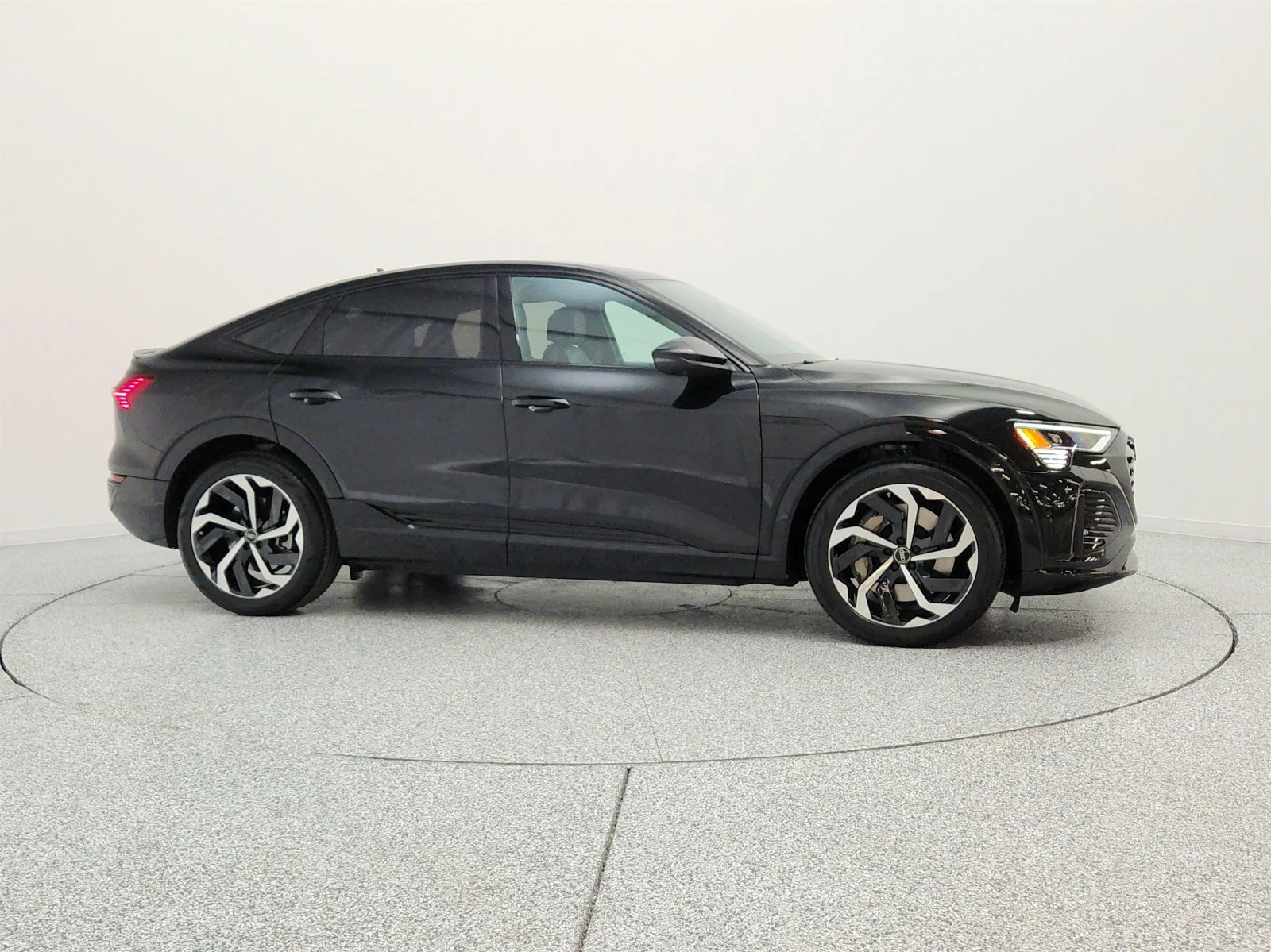 Used 2024 Mythos Black Metallic Audi S line Premium Plus quattro image 4