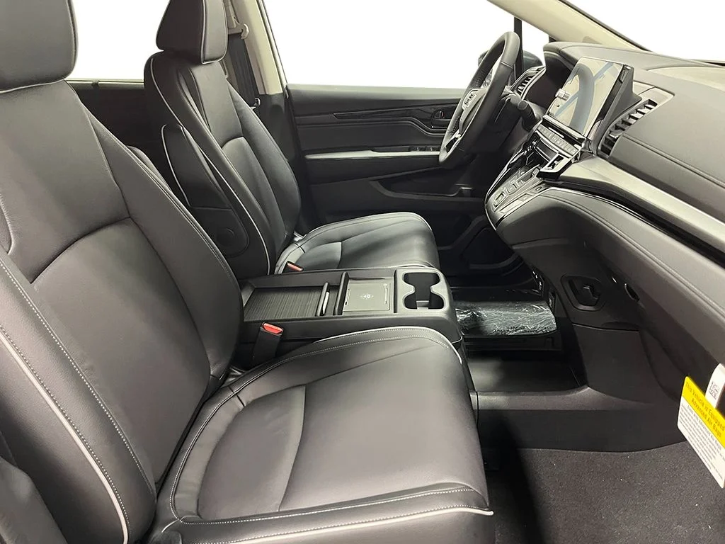 2026 Honda Odyssey Touring - Photo 30