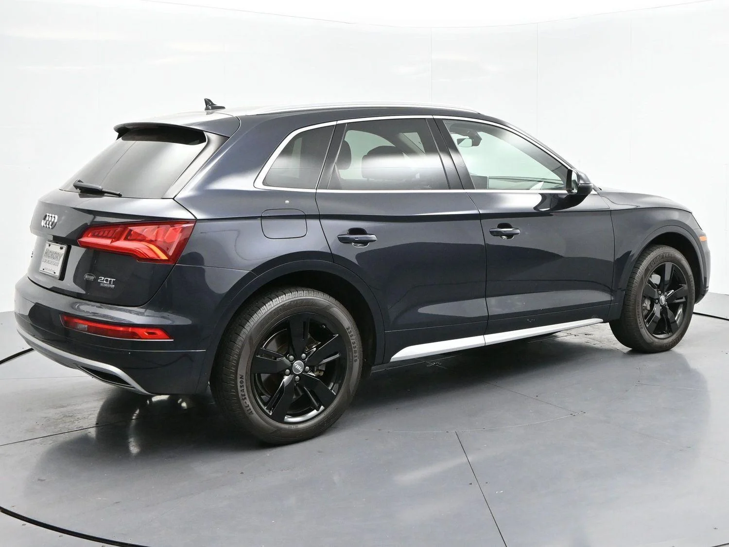 Used 2018 Moonlight Blue Metallic Audi Tech Premium Plus image 7