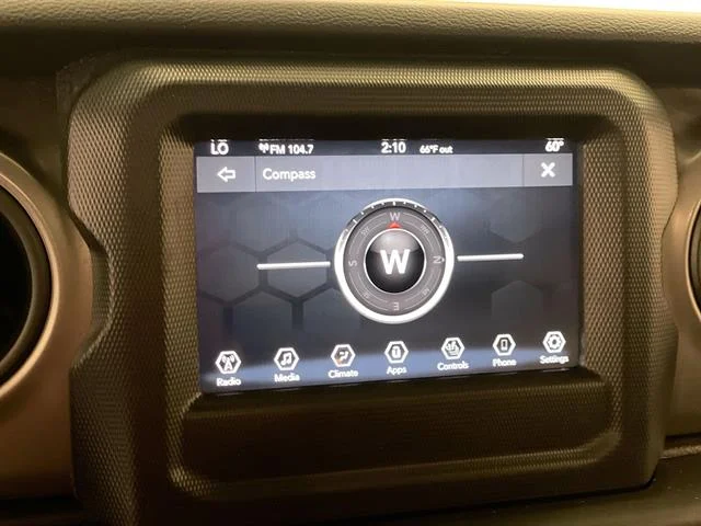 Used 2021 GRAY Jeep Sport image 14