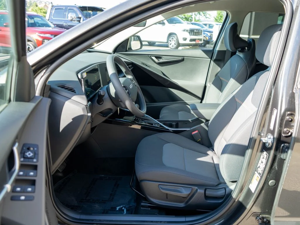 New 2026 Interstellar Gray Kia LX image 11
